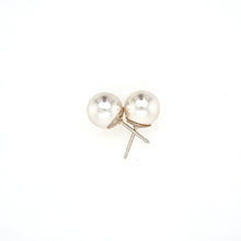 Simple Pearl Stud Earrings (6 Colours)